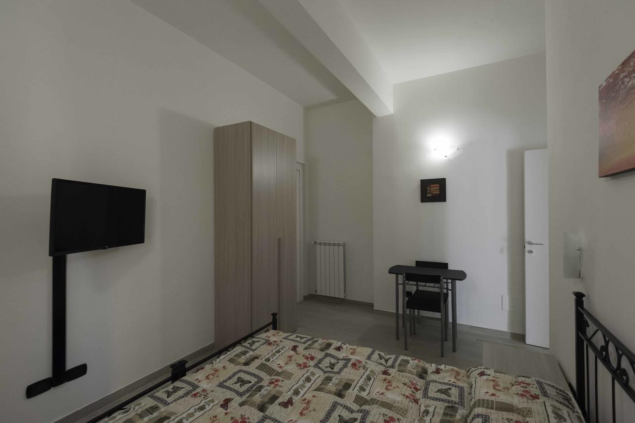 Il Giardino Dell'Eden Bed & Breakfast Acilia Dış mekan fotoğraf